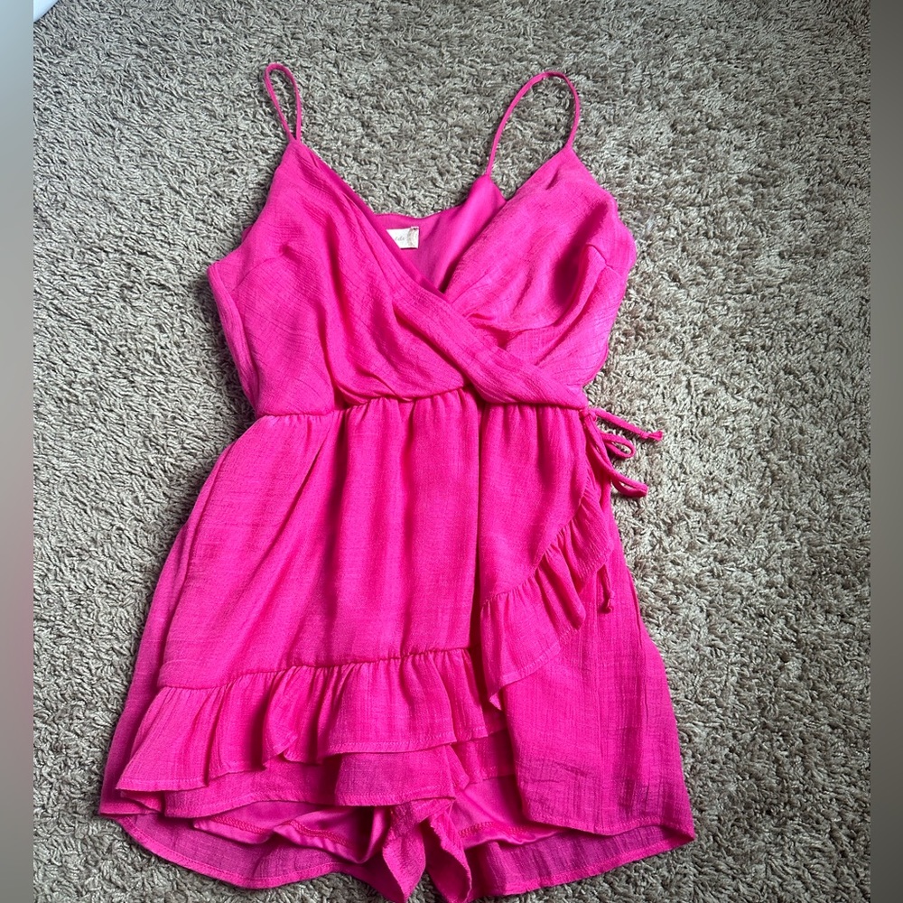 liters state romper looks like a dress but shorts under pink
